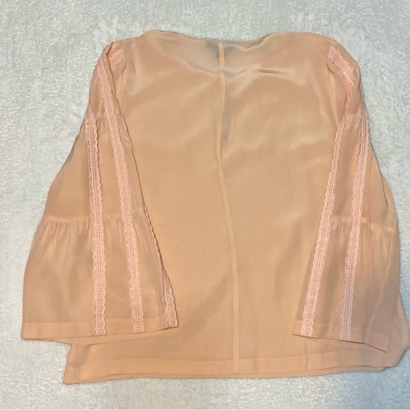 J. Crew 100% Silk Bell Lace Ruffle Sleeve Boho Lightweight Blouse Top Size 12 - Picture 7 of 14